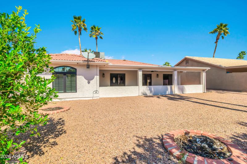 10831 E Sunnydale Dr-40