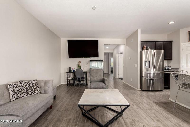 17213 W Williams St2