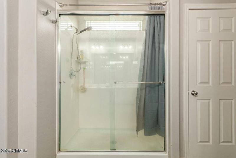 17213 W Williams St11