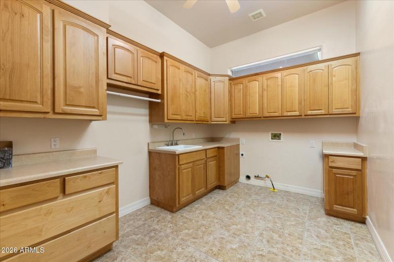 Lots of Cabinet Space