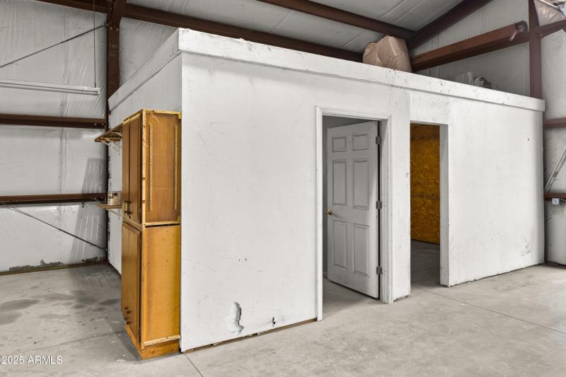 JL_4000WMahoneyRd-interiors-07