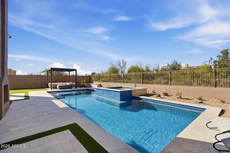 PebbleTec pool & spa