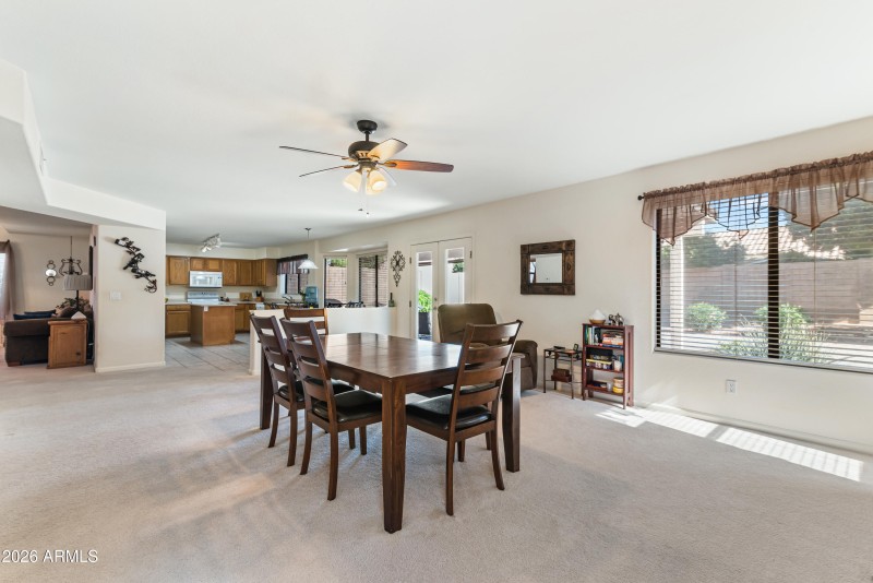 12_1711 e runion dr-12