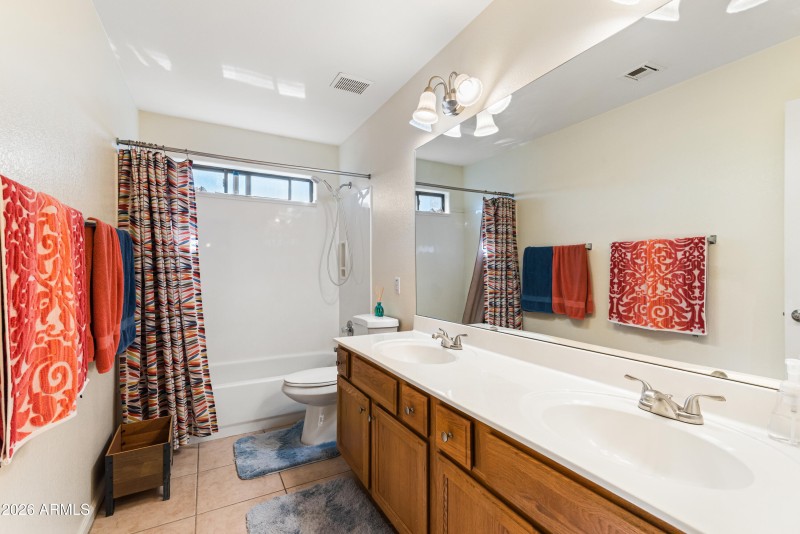 32_1711 e runion dr-31