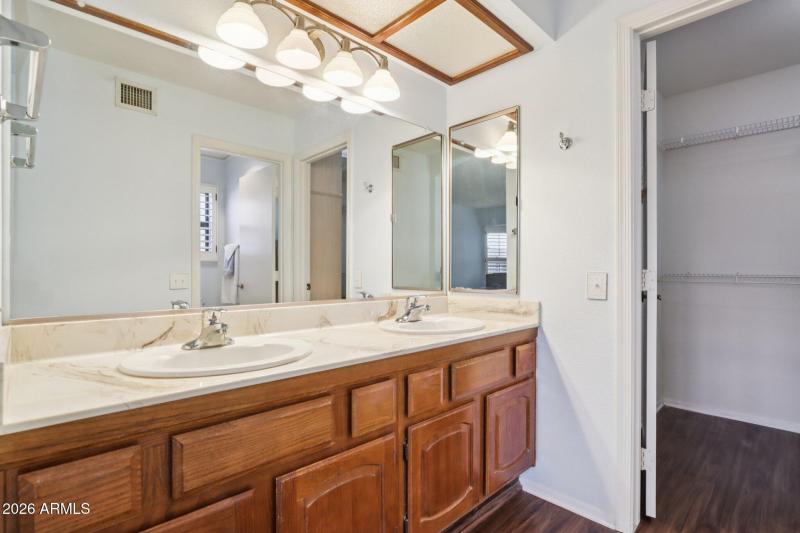 27-web-or-mls-W Terra Vista Dr-S1003-027