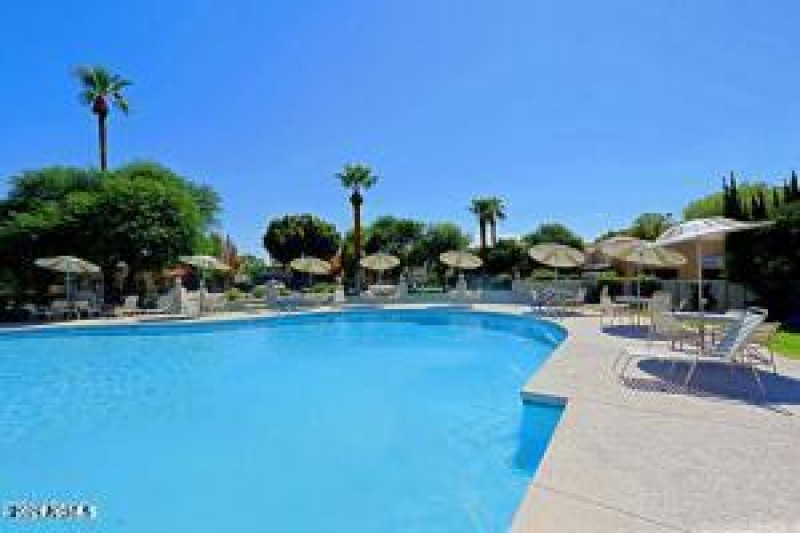 10460 E Fanfol Lane, Pool 3