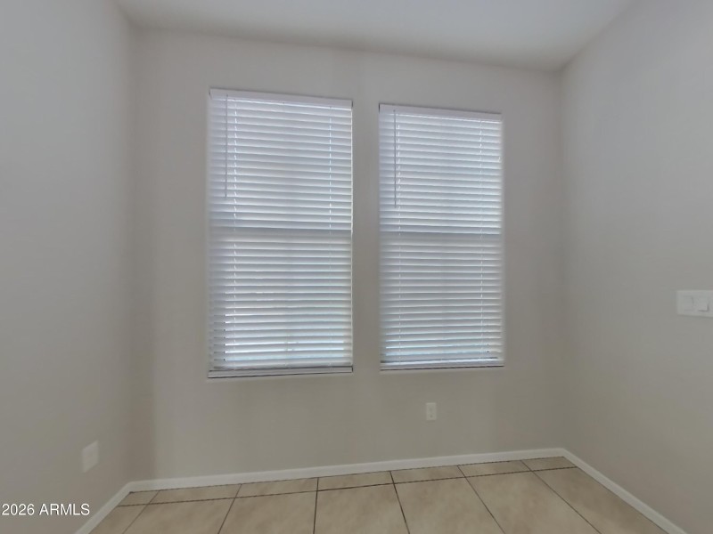 5_pc_6QCswxv594_hkKouyMSMi_layout_1