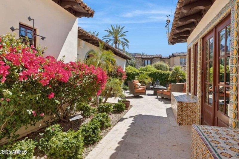 20250910190854458715000000-o