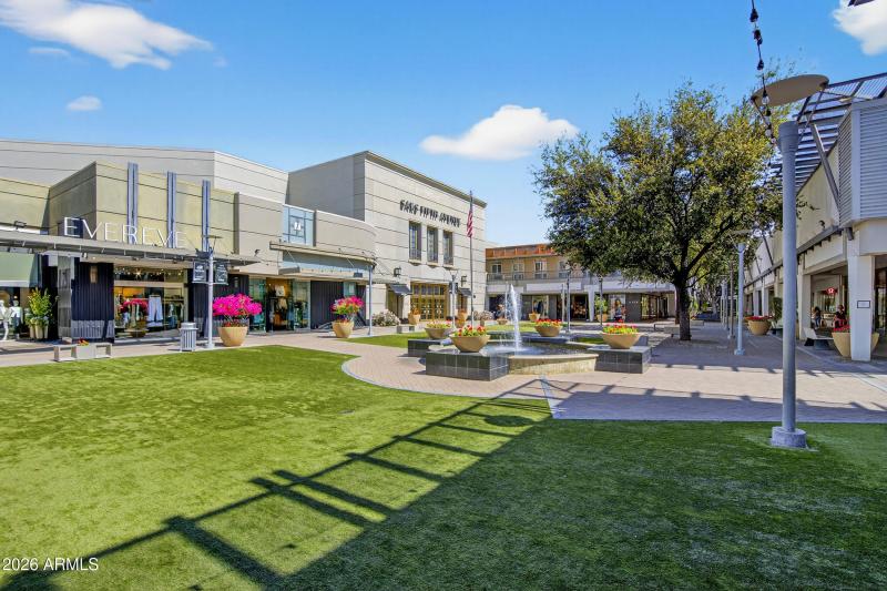 Biltmore Fashion Park