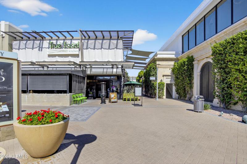 Great Dining at Biltmore Fashion Park