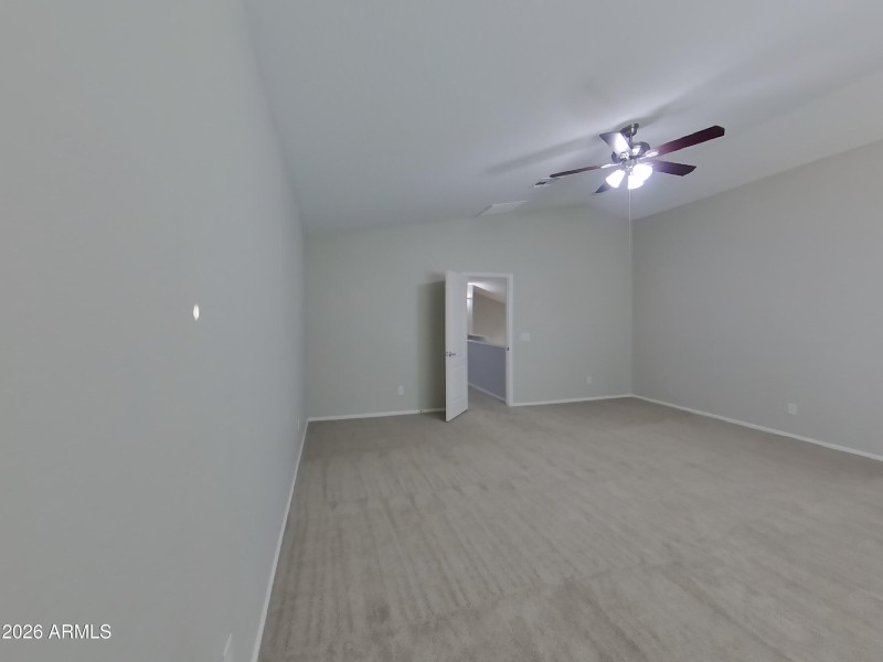 6_pc_ygJ2p5t8Xq_cRYey8x8YX_layout_1