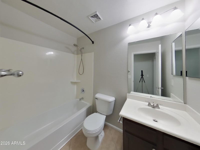 13_pc_YKSiGOVWrE_QyFZPKNdsH_layout_1