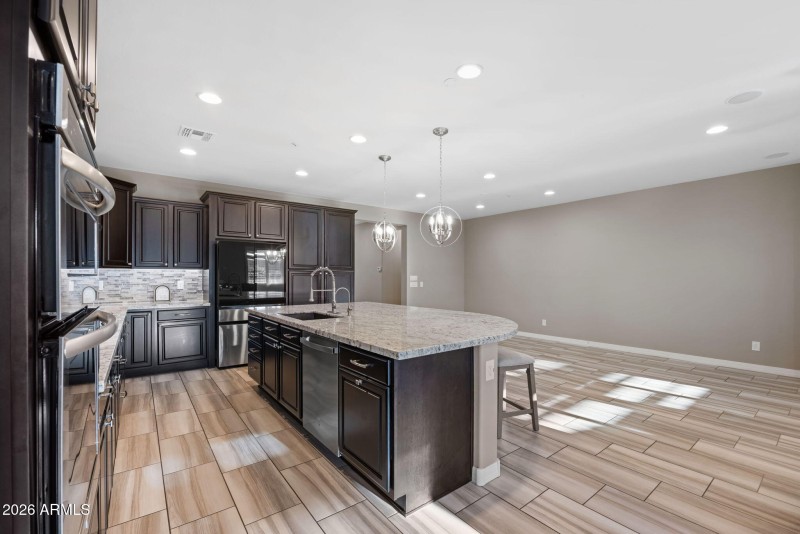 16-web-or-mls-32388-n-129th-dr