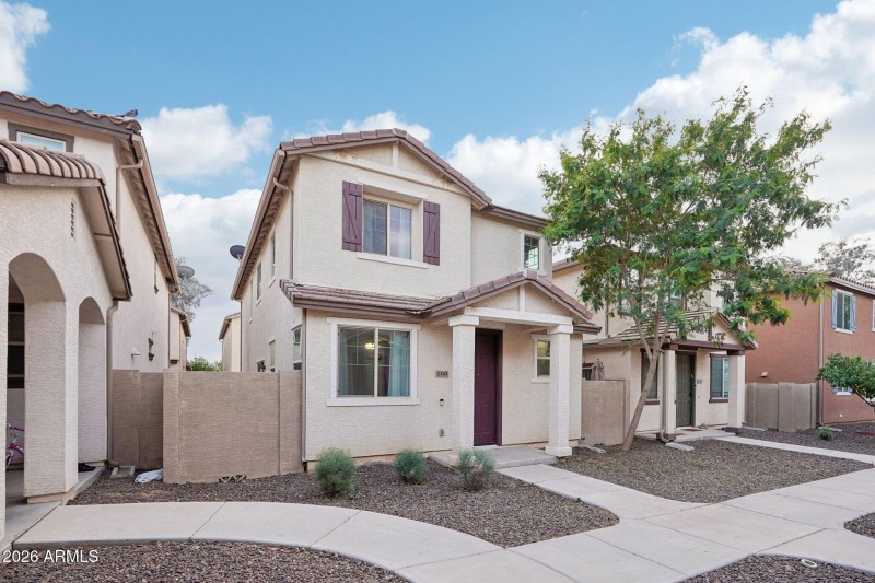 4-web-or-mls-N 73rd Dr-S1003-004