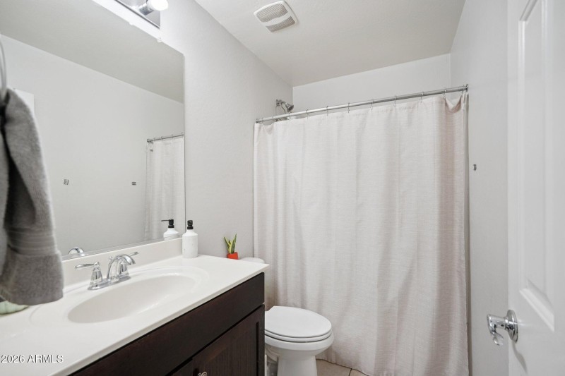 19-web-or-mls-N 73rd Dr-S1003-019