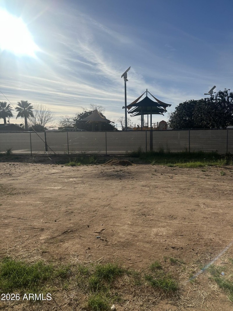 76bf90ff-4866-48f9-9478-dd29bc82e91d