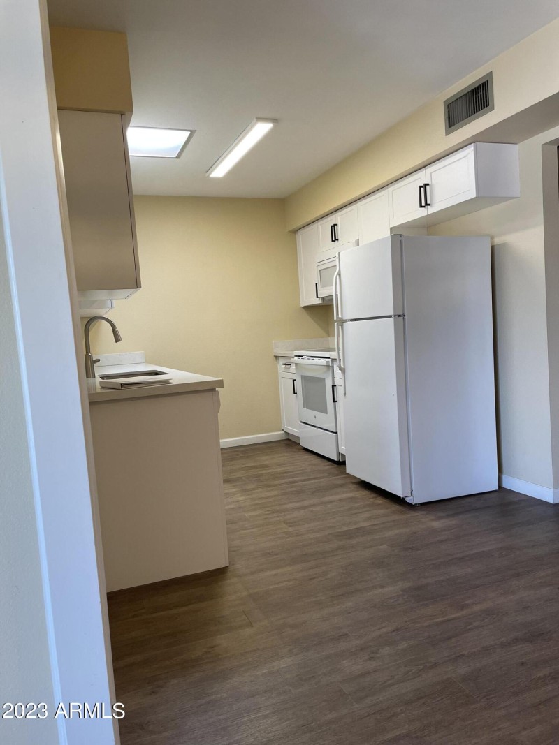 73DFDB2A-99CE-432D-9045-D5A6F1B84744