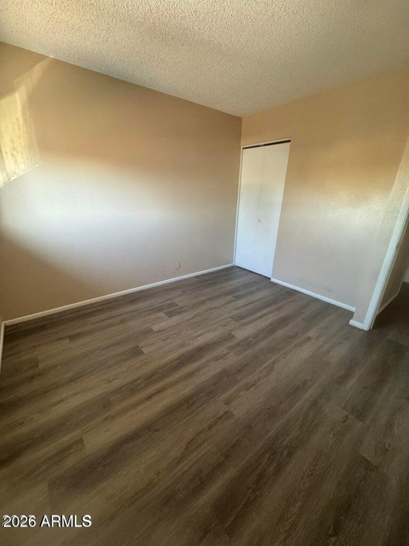 20251203001244707711000000-o