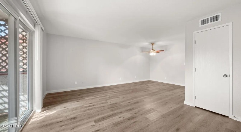 original-4E4A3CBF-DB08-407F-B23D-F7ACE1C