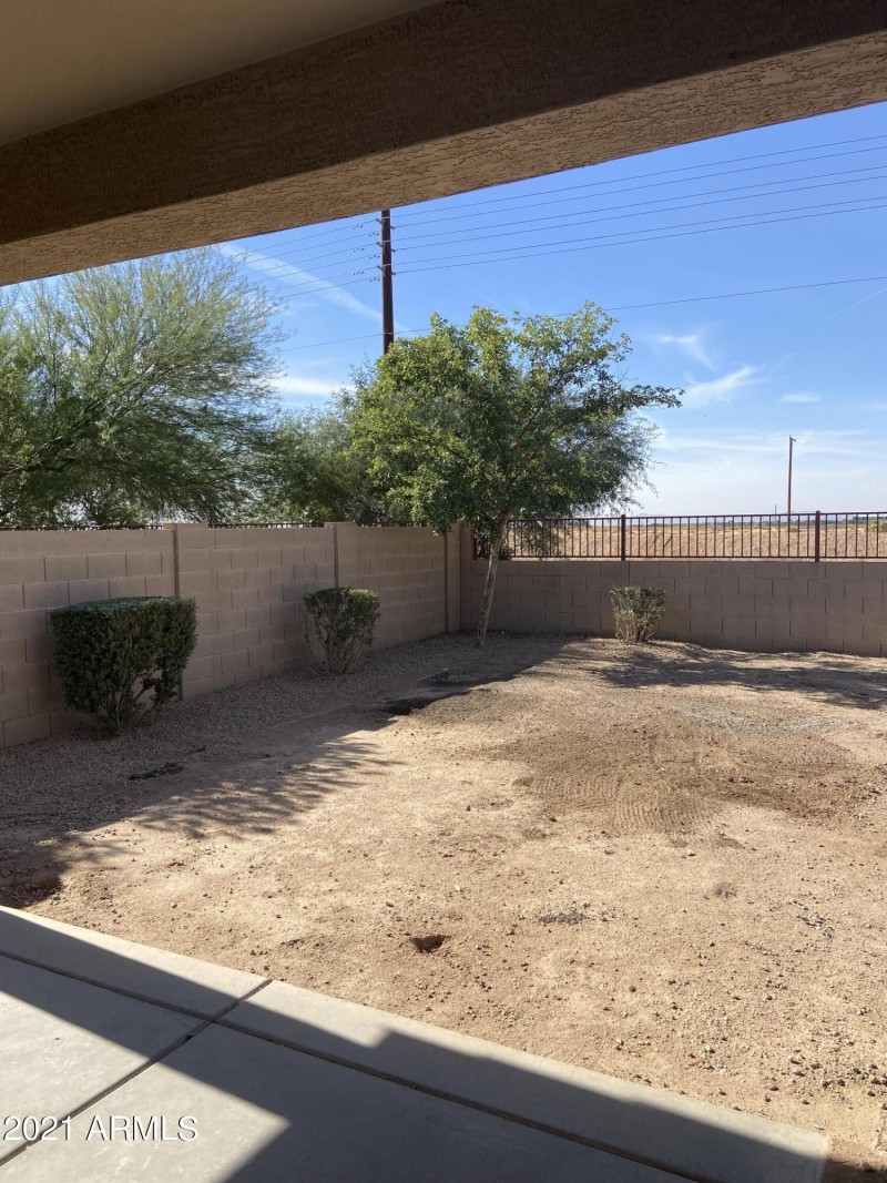 backyard has view fencing