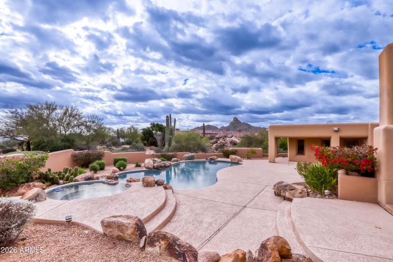 Backyard Paradise with Gorgeous Views