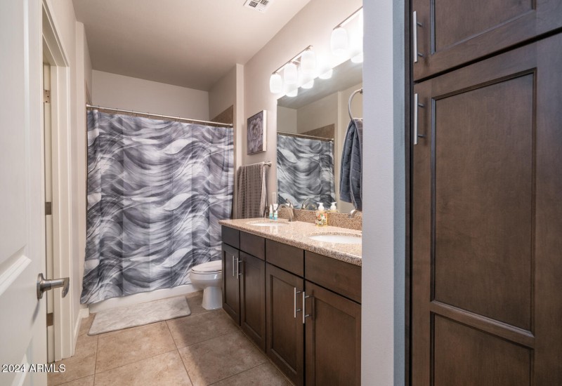 2511 W Queen Creek Rd-19