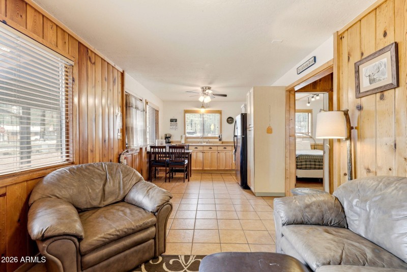 41SMainSt-GreerAZ-10