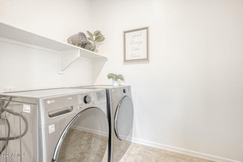 1949 W Holden Dr - Web Quality - 025 - 2