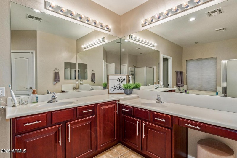 Bathroom 20240330004616237349000000-o