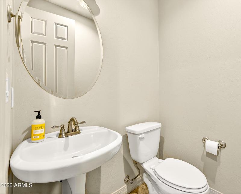 2932-s-presidio-de-calabasas-flagstaff-a