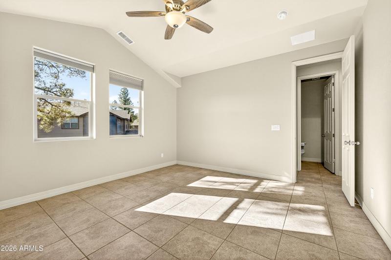 2932-s-presidio-de-calabasas-flagstaff-a