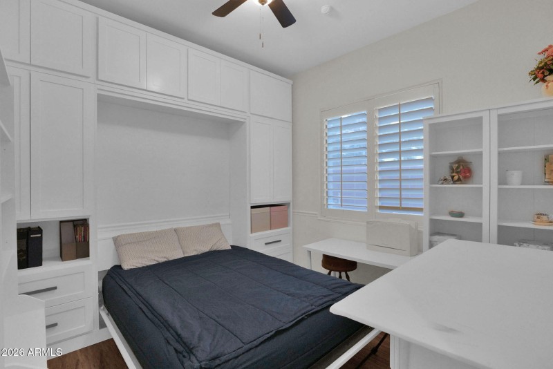 Guest Bedroom 2 with Murphy Bed