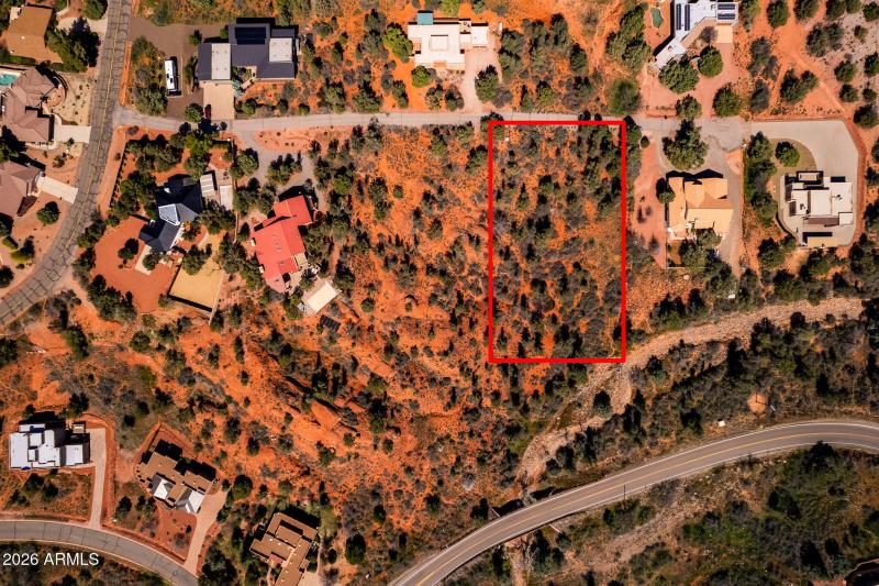 100 Pinon Valley Dr-1078-OUTLINES