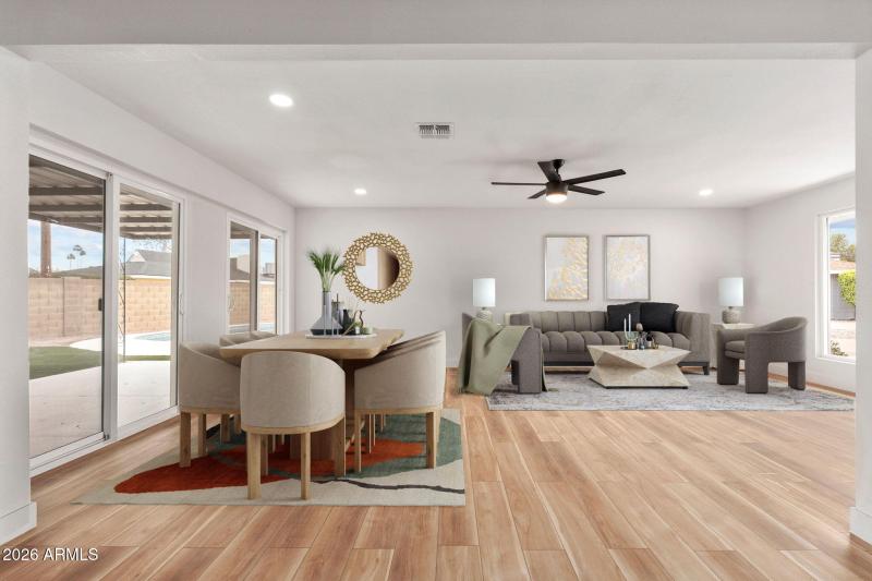 7734 N 34th Avenue - 09 VS