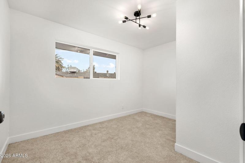 7734 N 34th Avenue - 23