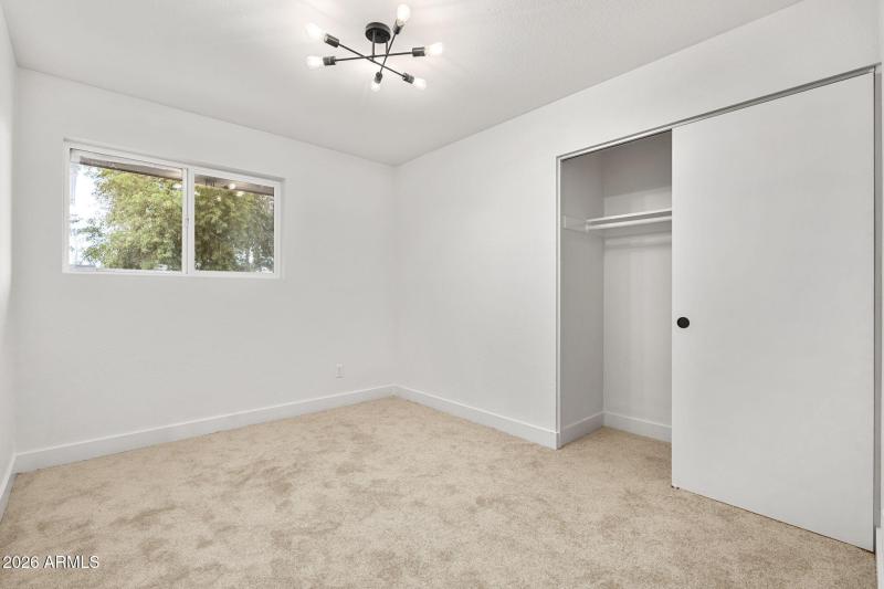 7734 N 34th Avenue - 27