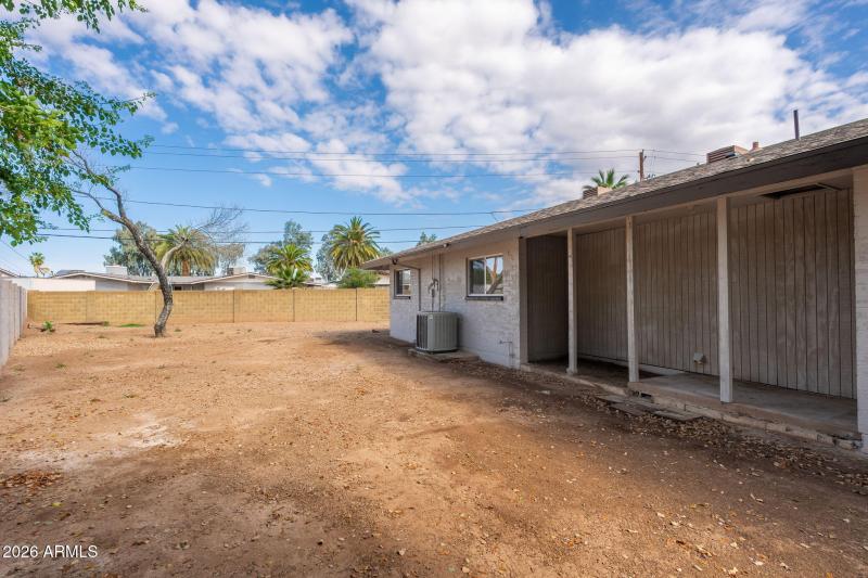 7734 N 34th Avenue - 42