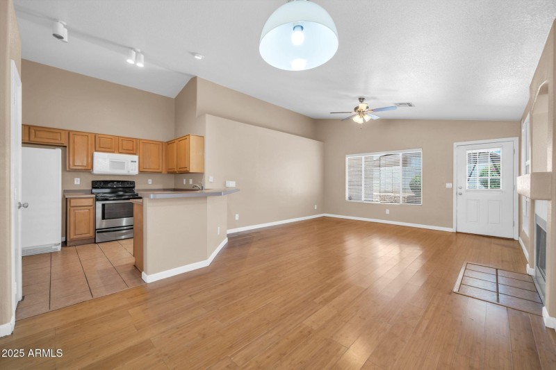 8544 W Cherry Hills Dr-8