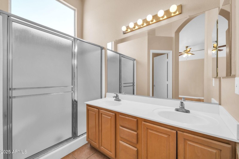 8544 W Cherry Hills Dr-17