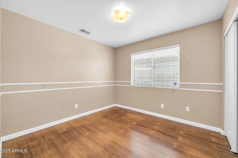 8544 W Cherry Hills Dr-26