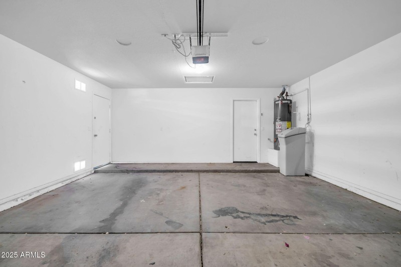 8544 W Cherry Hills Dr-39