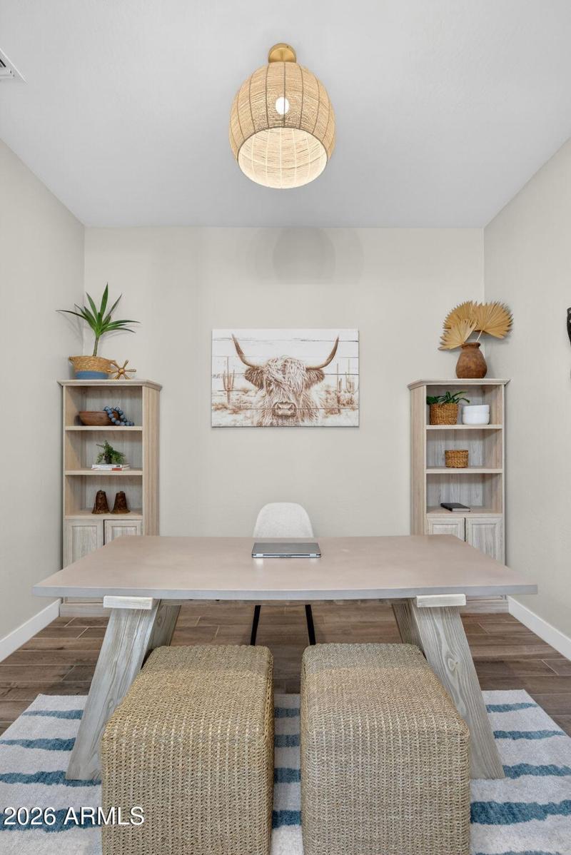 7-web-or-mls-36E Austin Dr