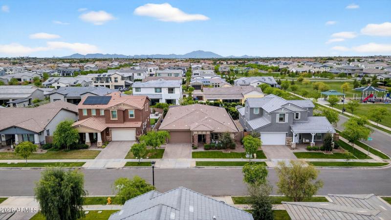 60-web-or-mls-08E Austin Dr