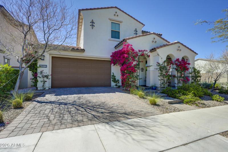 4602 S Flare exteriors-1