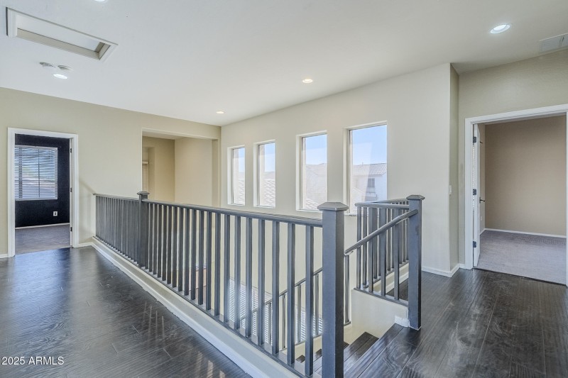 2nd story windows over entry hallway