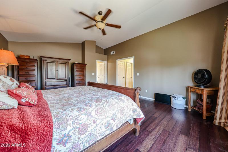 LIGHT AND BRIGHT PRIMARY