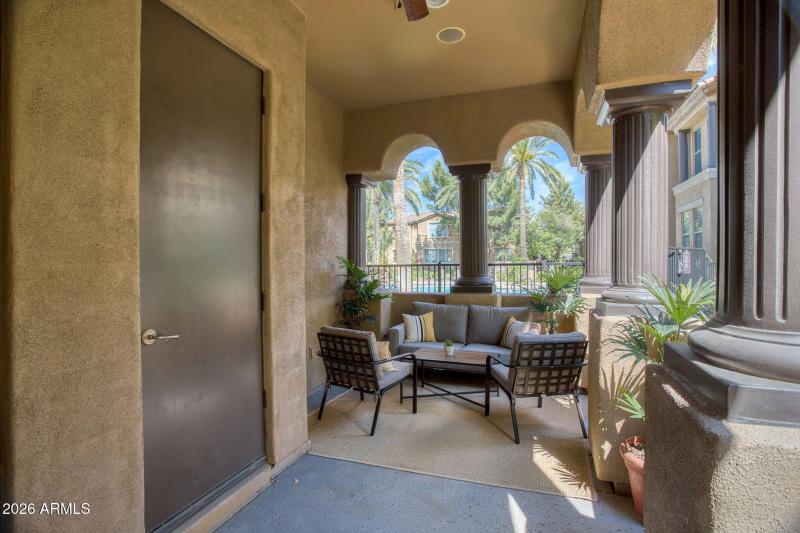 Cozy poolview covered patio