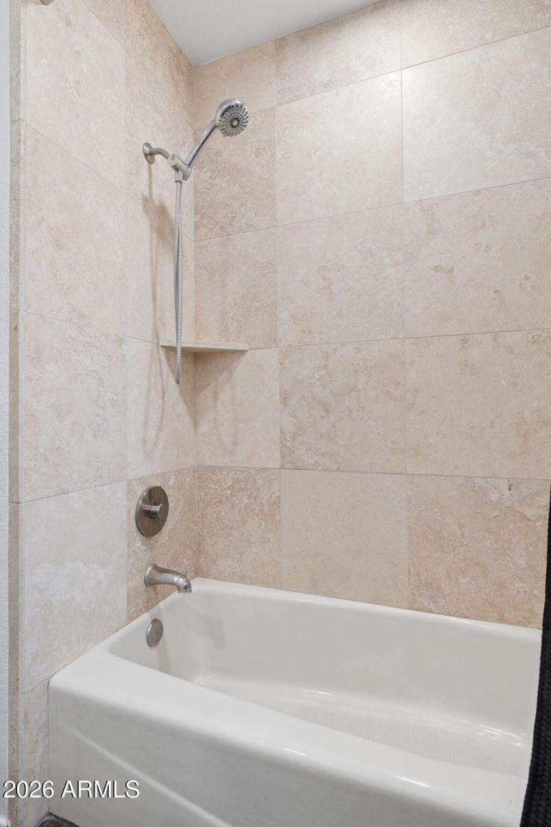 21-web-or-mls-14844-n-deerskin-dr