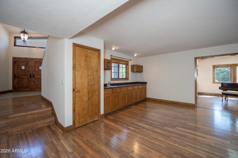 Entry to Living Room