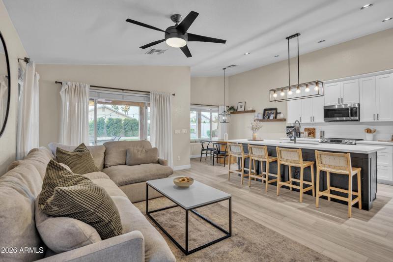 4629 E Gold Poppy Way-21